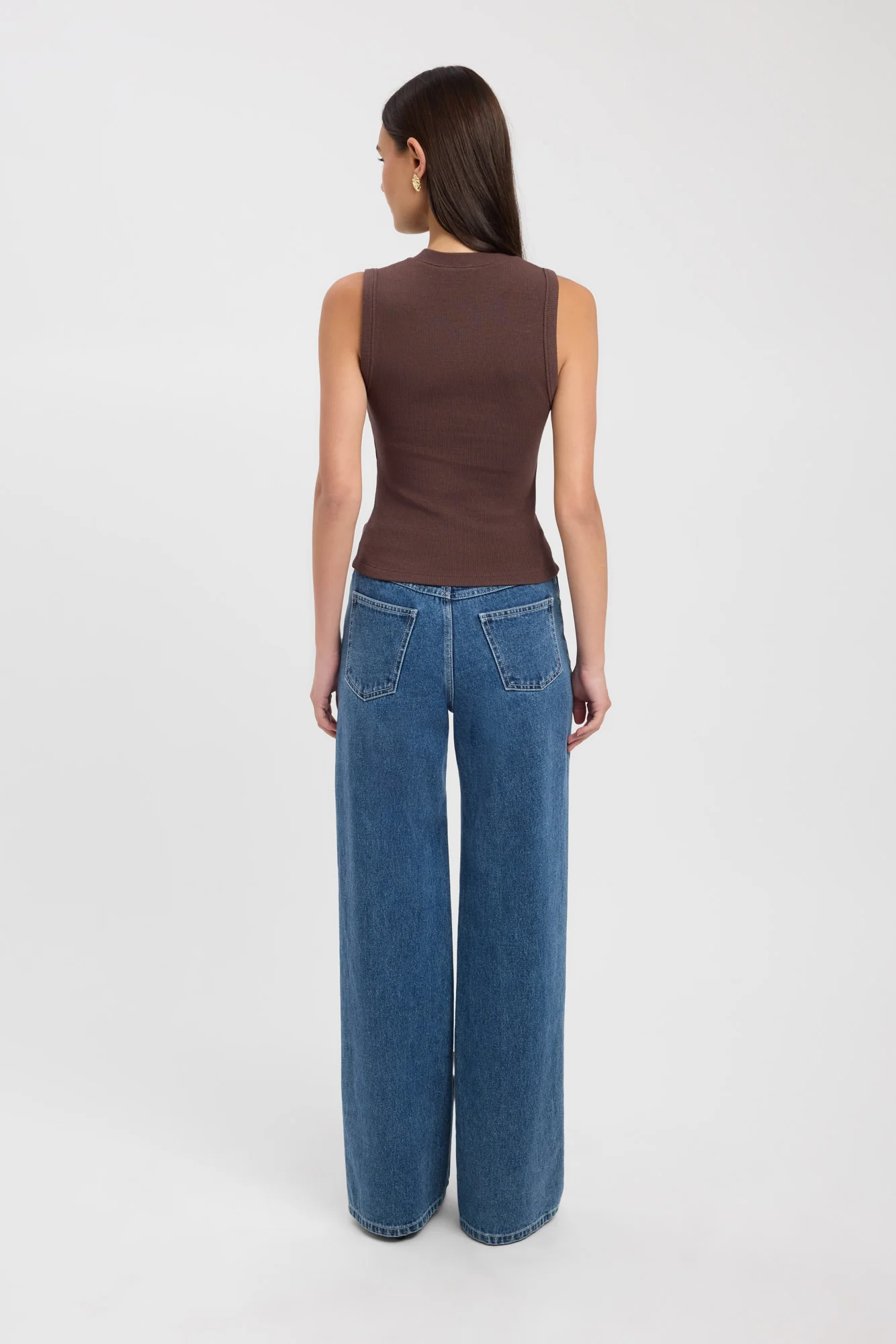 Darcy Vee Tank - Image 3