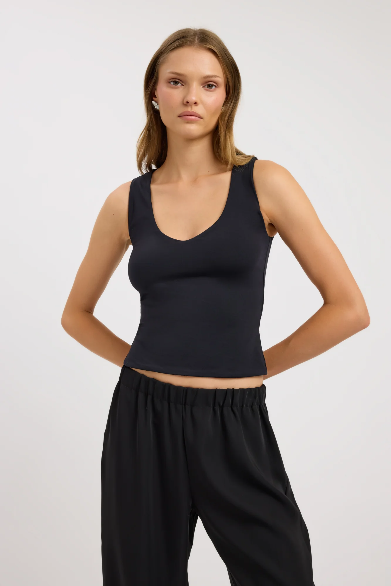 Juna Tank - Image 2